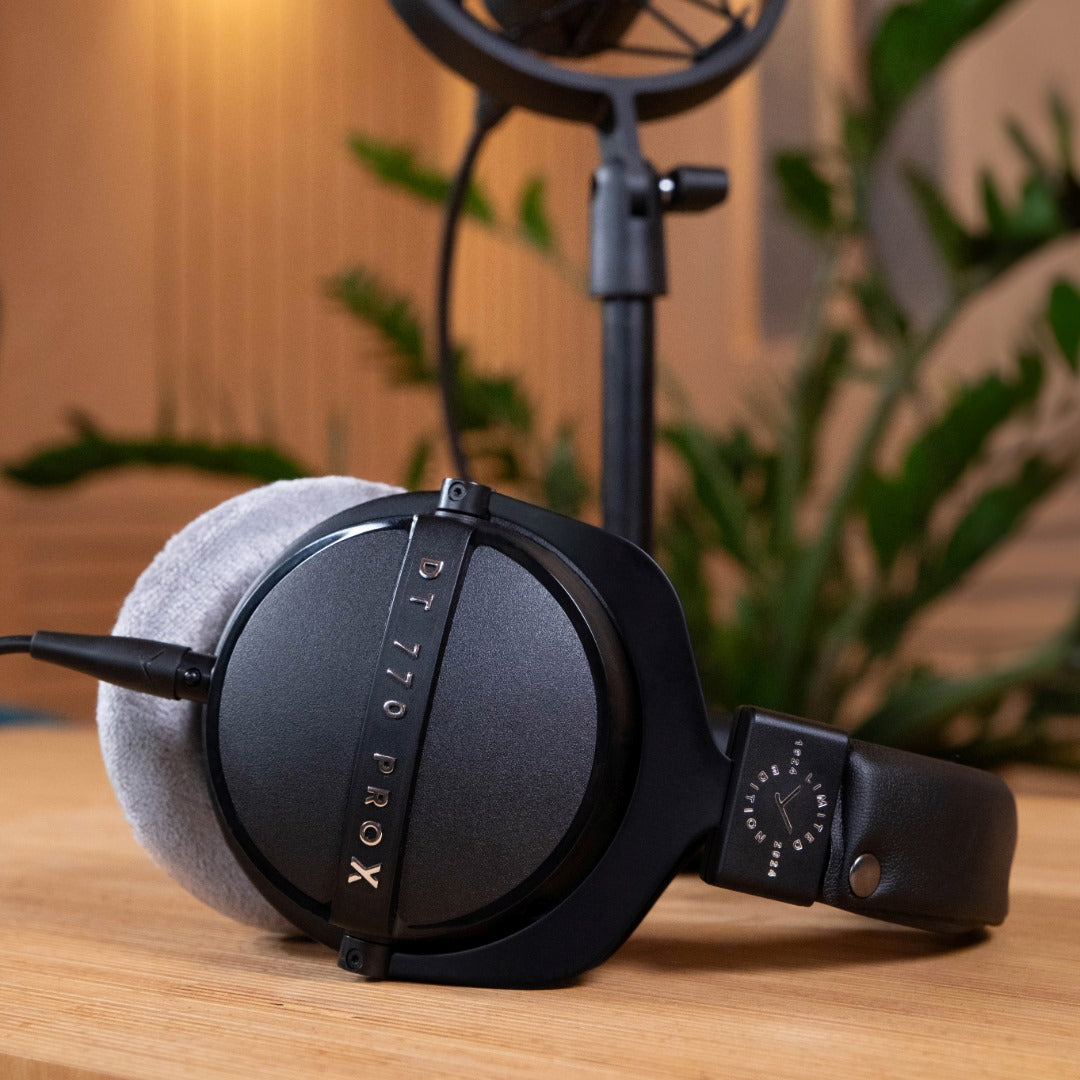 DT 770 PRO X 48 Ohm Limited Edition 100th Anniversary Headphone